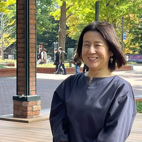 谷藤 亮子