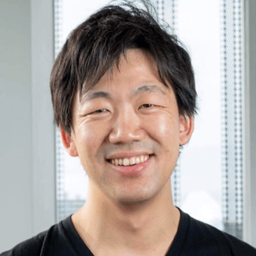成田 智哉